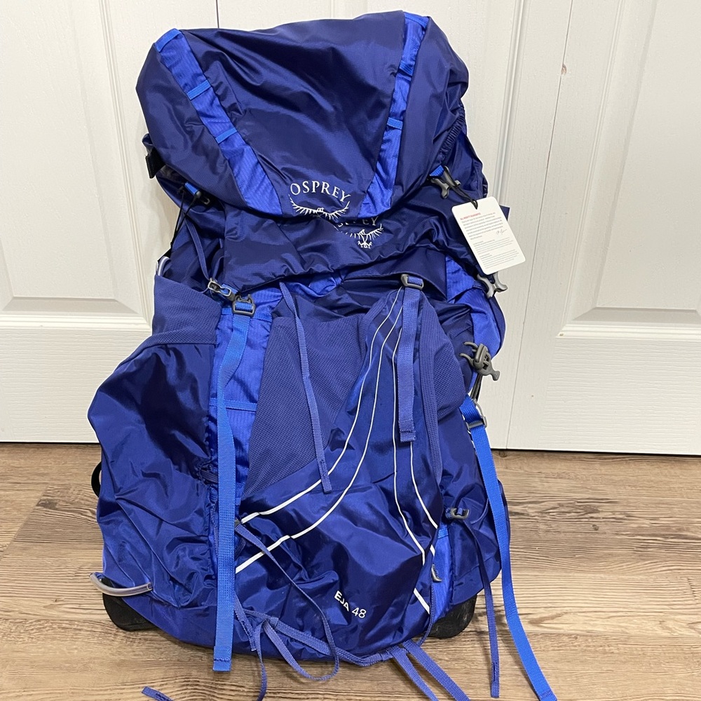 NWT Osprey Eja 48L small backpacking pack
